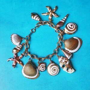 1970s Seashell Charm Bracelet – Gold Tone & White Enamel, Beachy Boho